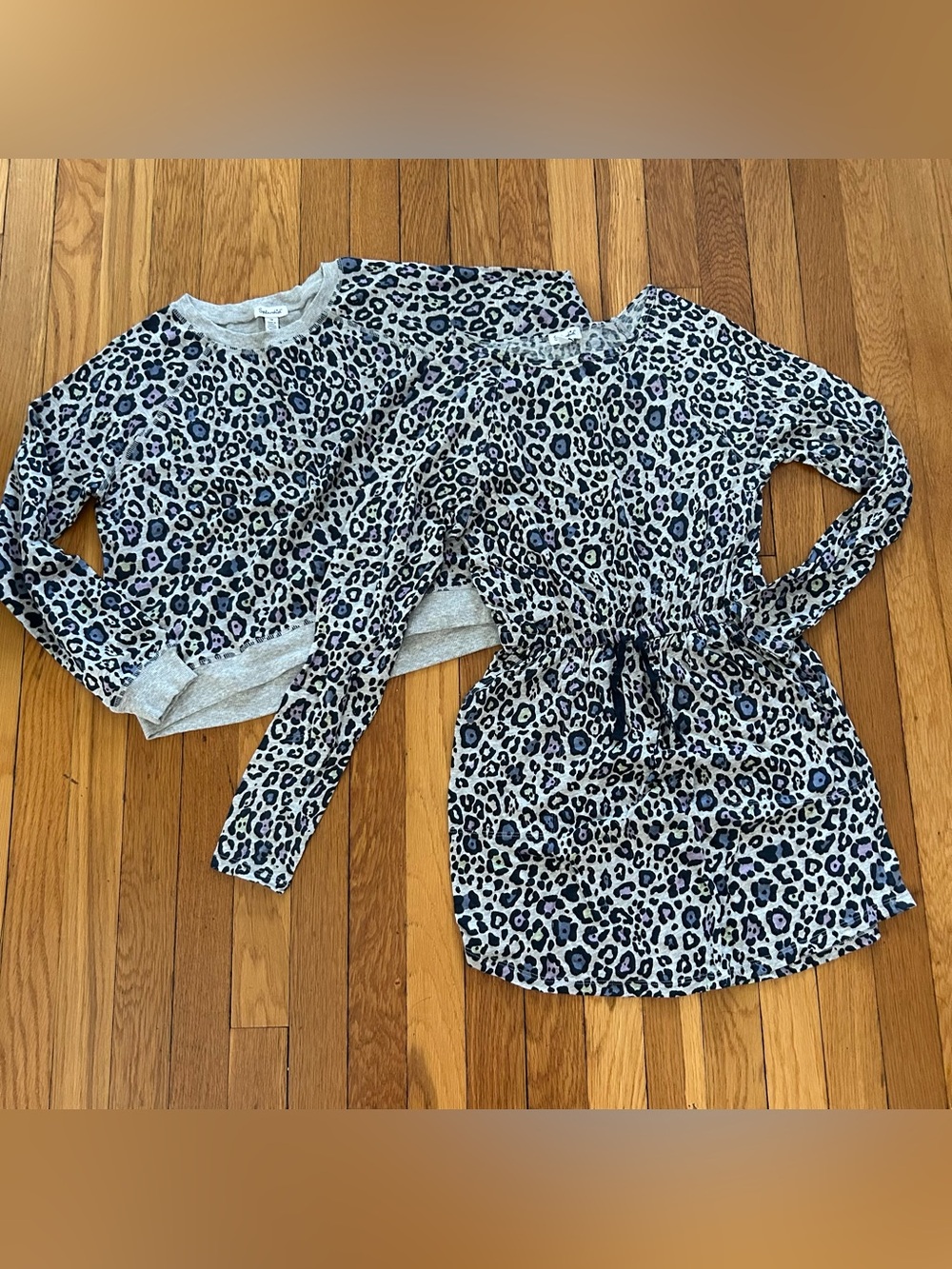 Splendid Girls Size 10 pullover dress and cropped sweatshirt in size 12